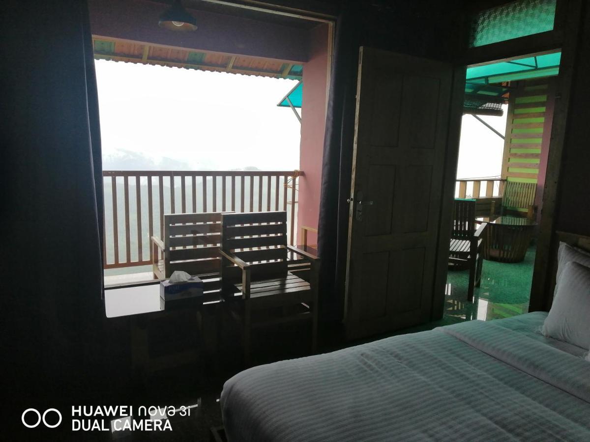 Stone Hills Hotel Kannur Esterno foto
