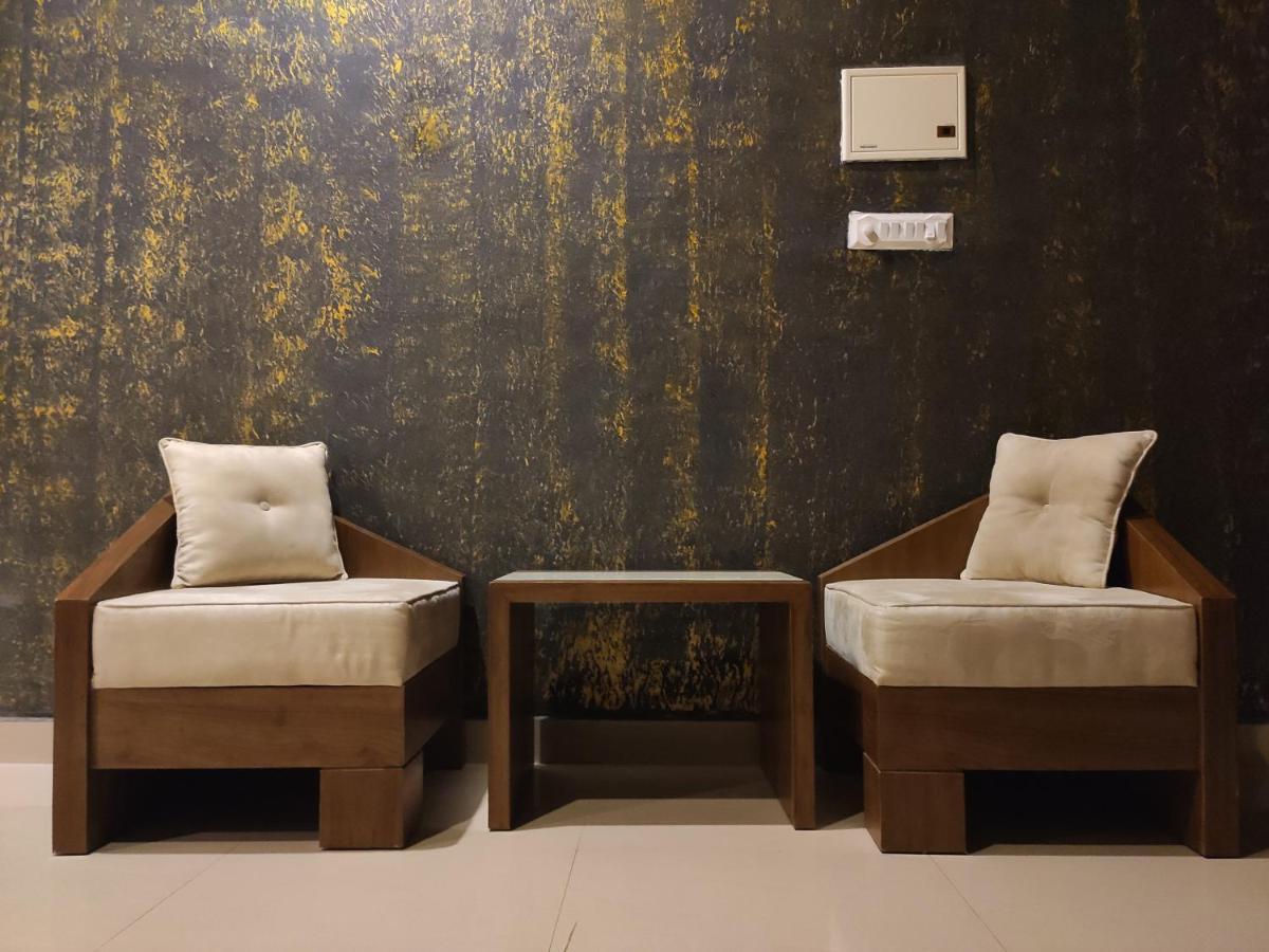 Stone Hills Hotel Kannur Esterno foto