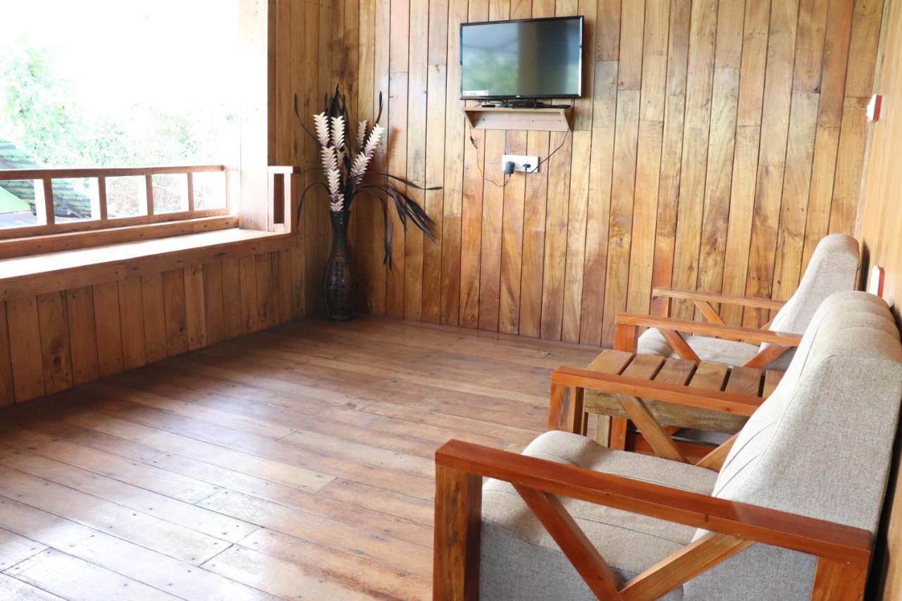 Stone Hills Hotel Kannur Esterno foto